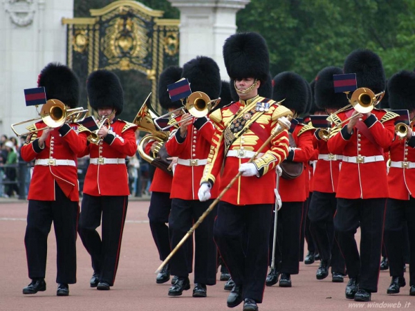 Guardie inglesi in parata
