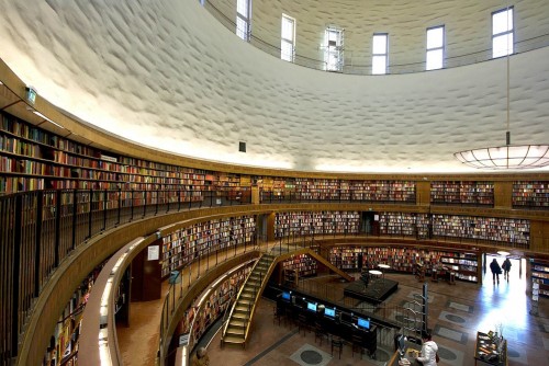 Biblioteca di Stockholm, Svezia.
