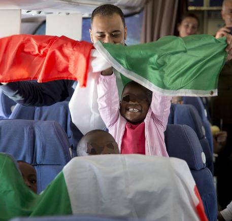 Adozioni: Congo; Boschi, ora festa più bella con le famiglie