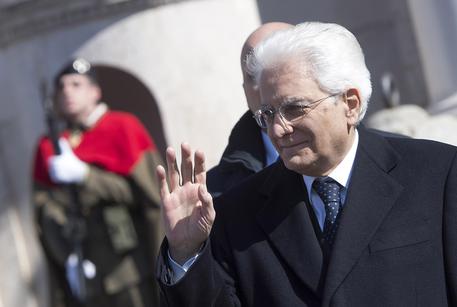 MATTARELLA LUNEDI' DA HOLLANDE, ALLEATO PREZIOSO ANTICRISI