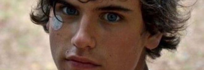 Luca ucciso a 18 anni dal bus
