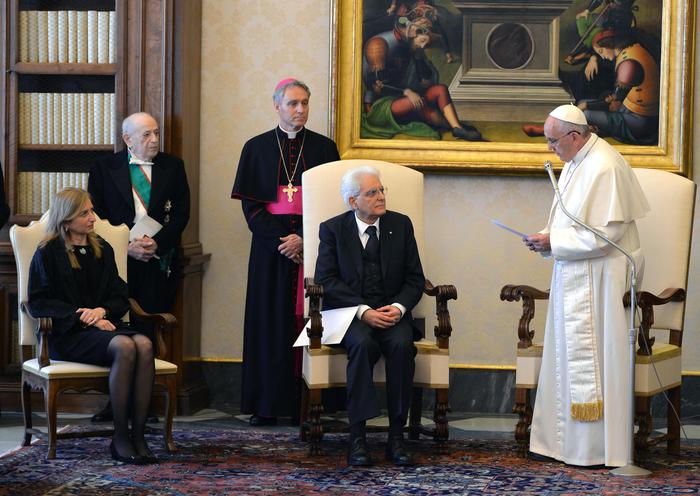 Incontro tra Mattarella e il Papa