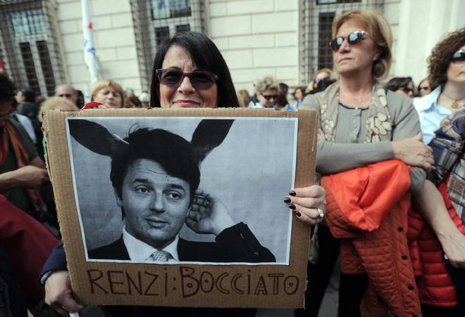 Sindacati in piazza per protesta contro il ddl