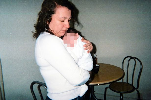 La madre di Heather con il bambino