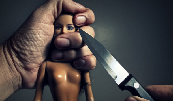 Femminicidio casalingo