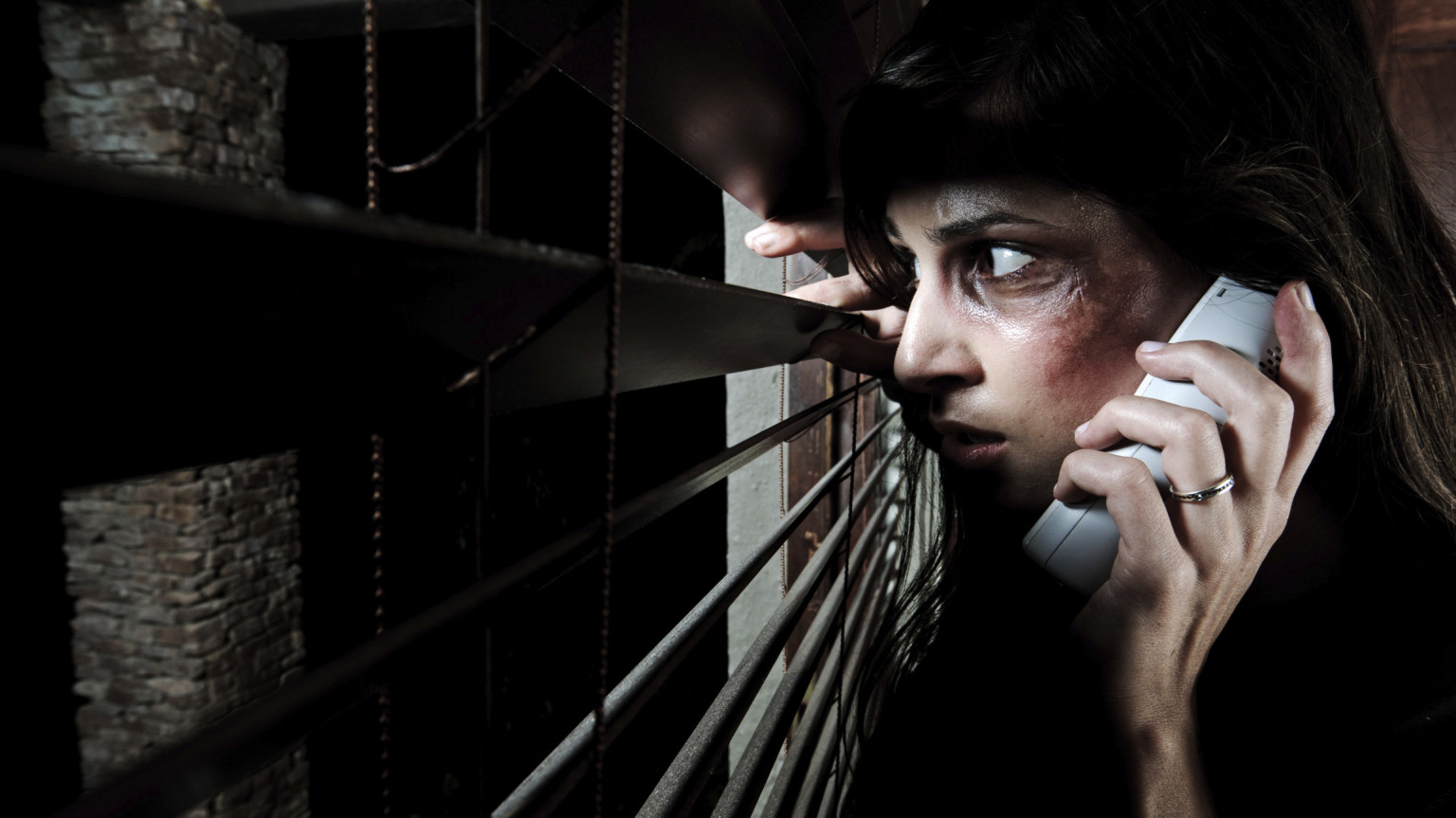 Femminicidio casalingo