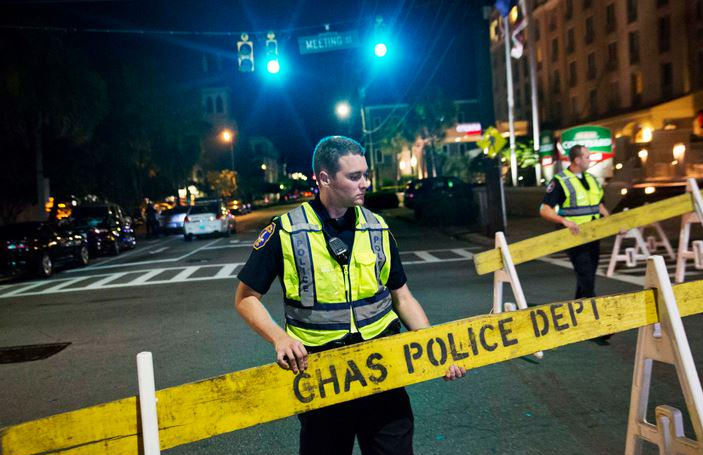 La polizia sul luogo del delitto 2