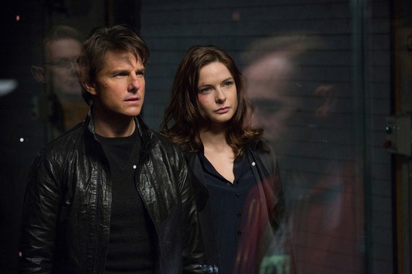Tom Cruise e Rebecca Ferguson