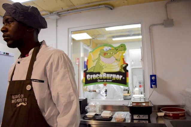 Expo: Padiglione Zimbawe ospita carne di coccodrillo