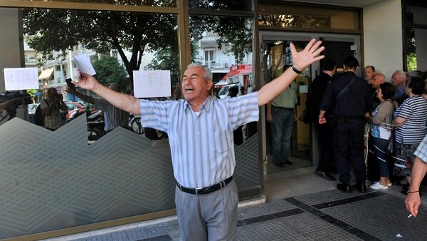 Le disperazione di Giorgos Chatzifotiadis