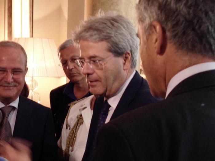 Gentiloni al Cairo