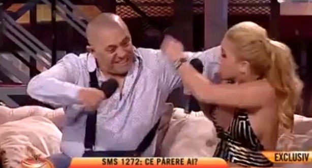 La furia di Guta si scatena sulla sua compagna