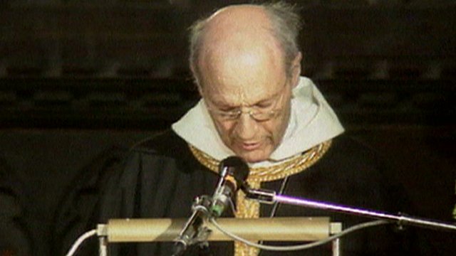 Peter Ball accusato di abusi sessuali