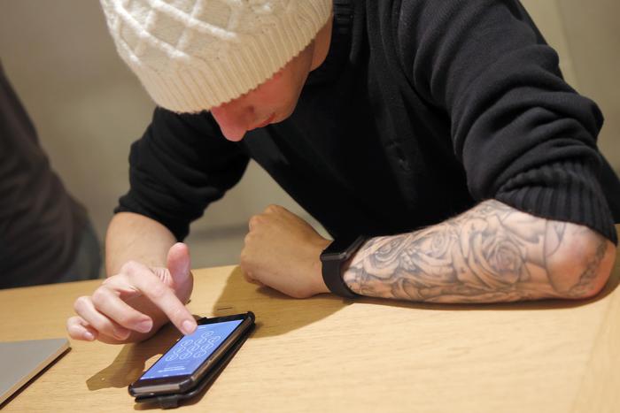 iPhone 6S negli Apple Store - 4