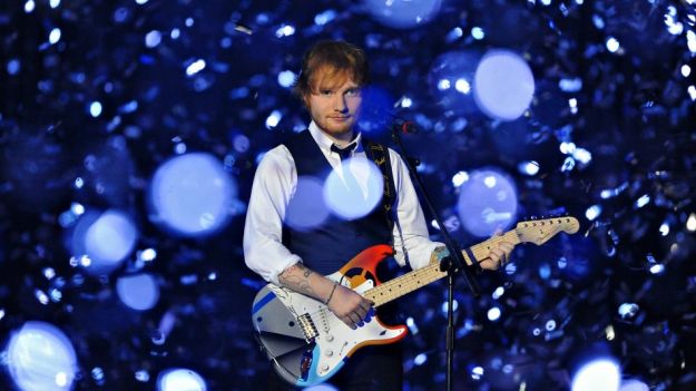 Ed Sheeran condurra' lo show