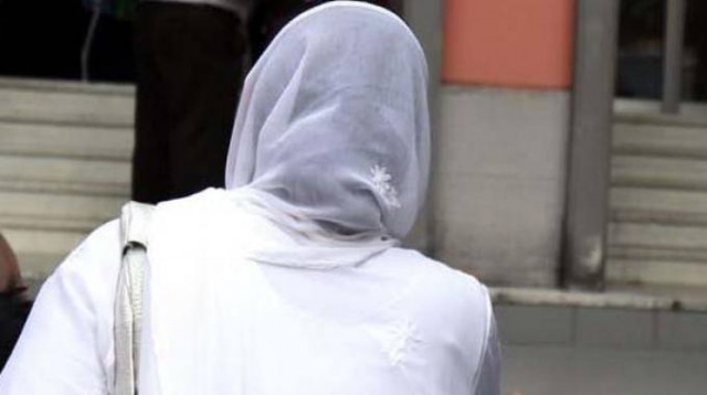 Studentessa islamica