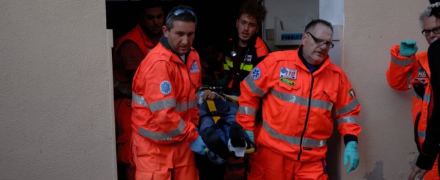 Trasporto in ospedale del padre