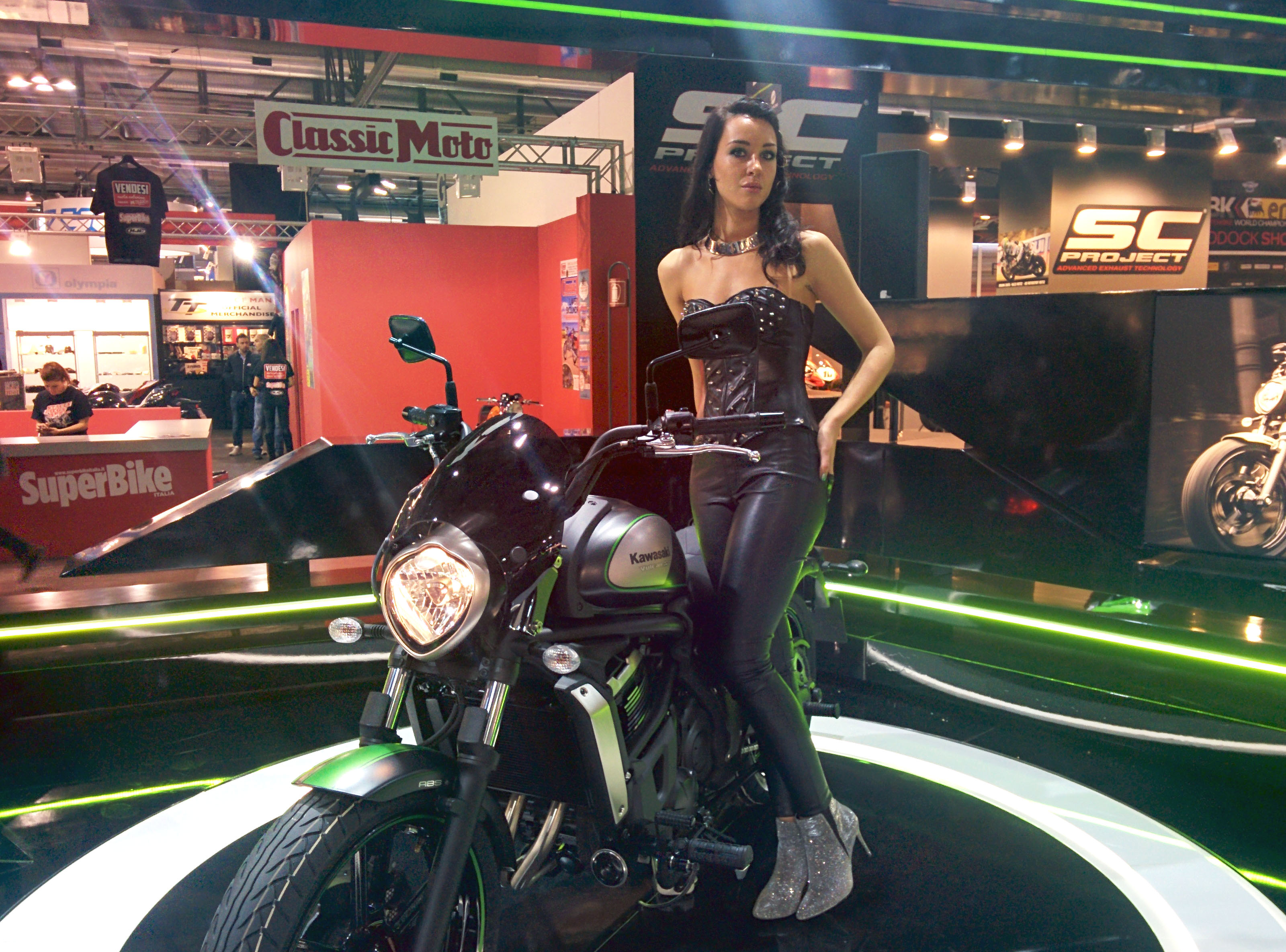 Le ragazze più sexy dell'Eicma 2015