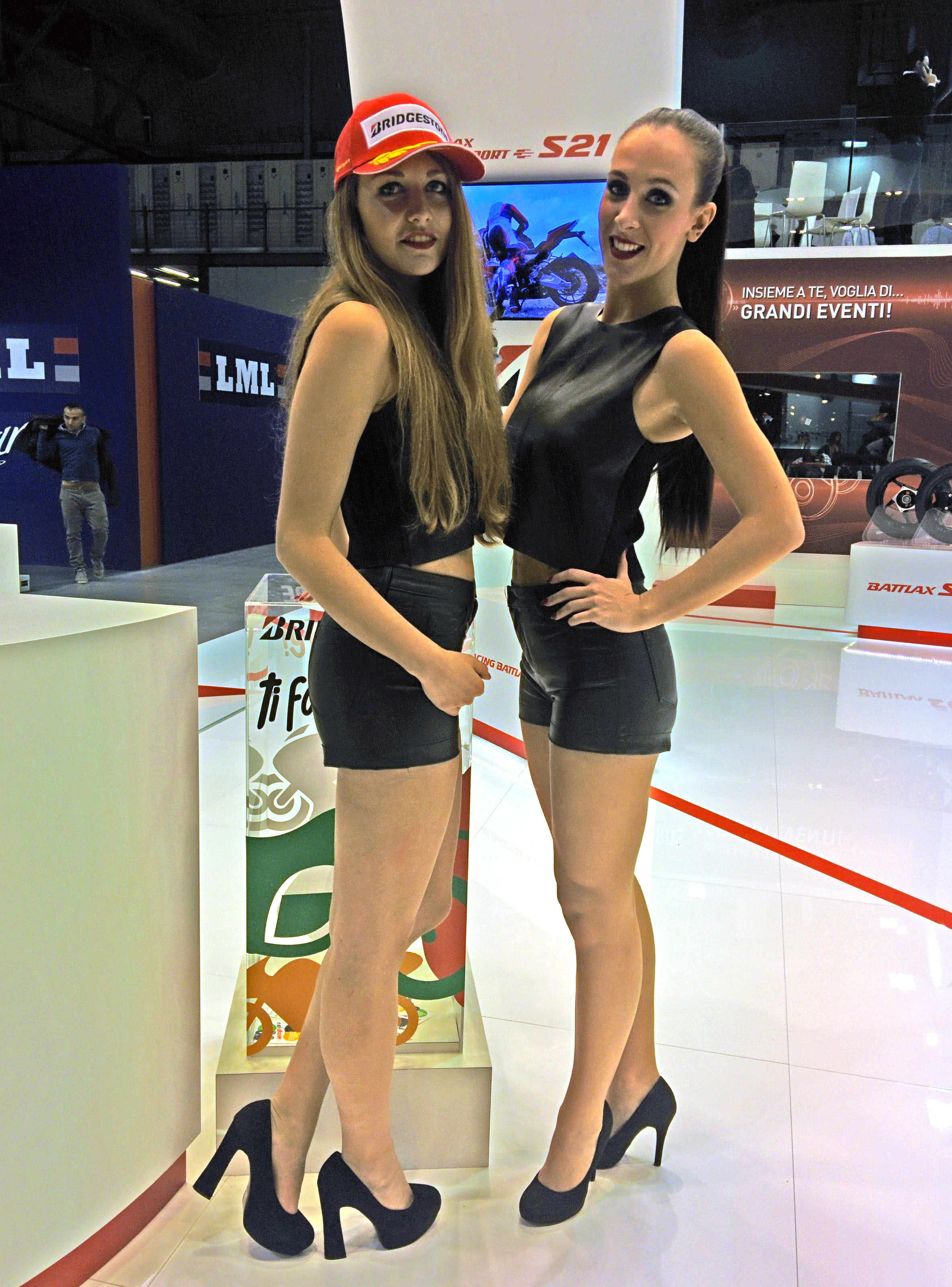 Le ragazze più sexy dell'Eicma 2015