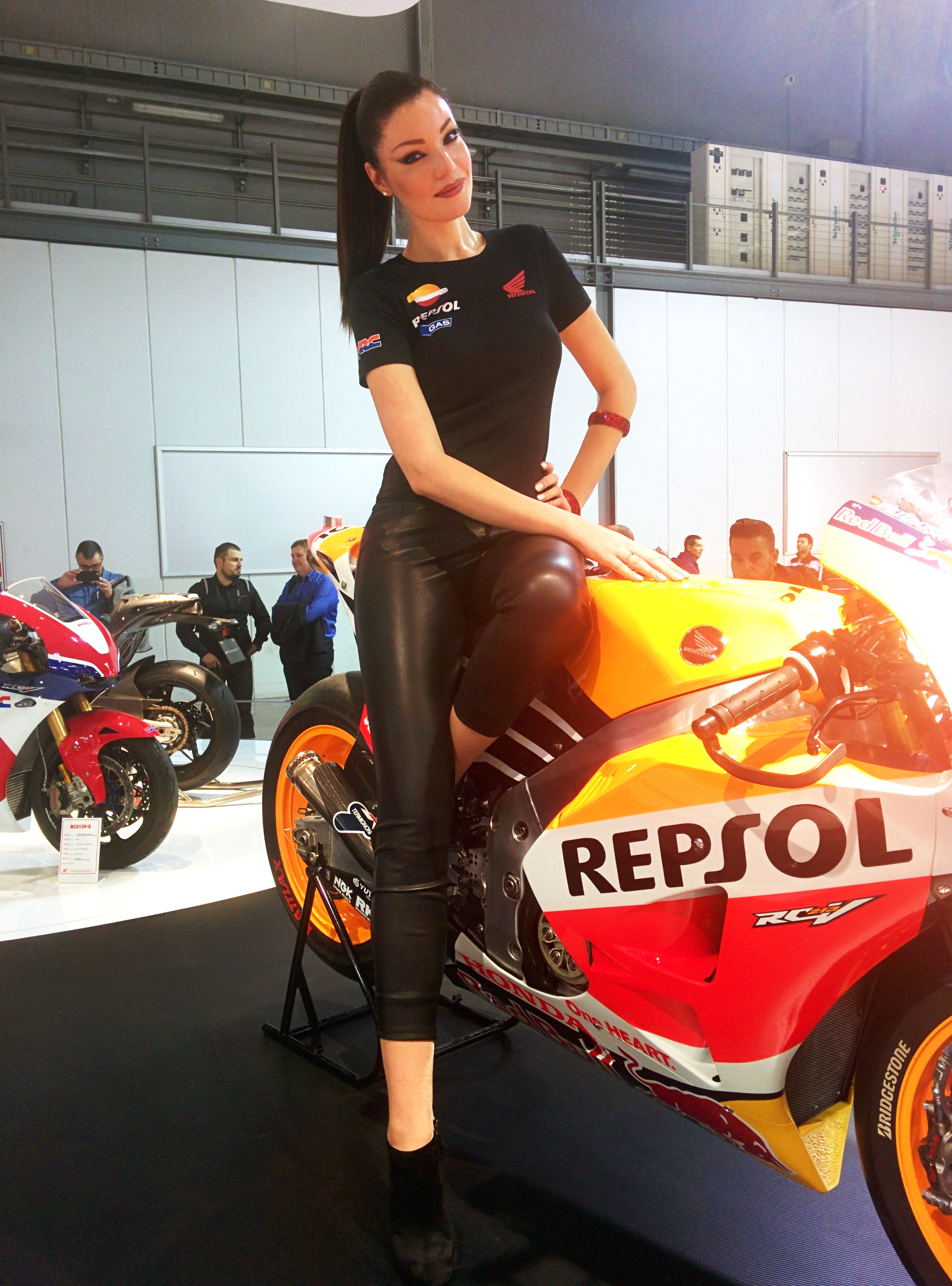 Le ragazze più sexy dell'Eicma 2015