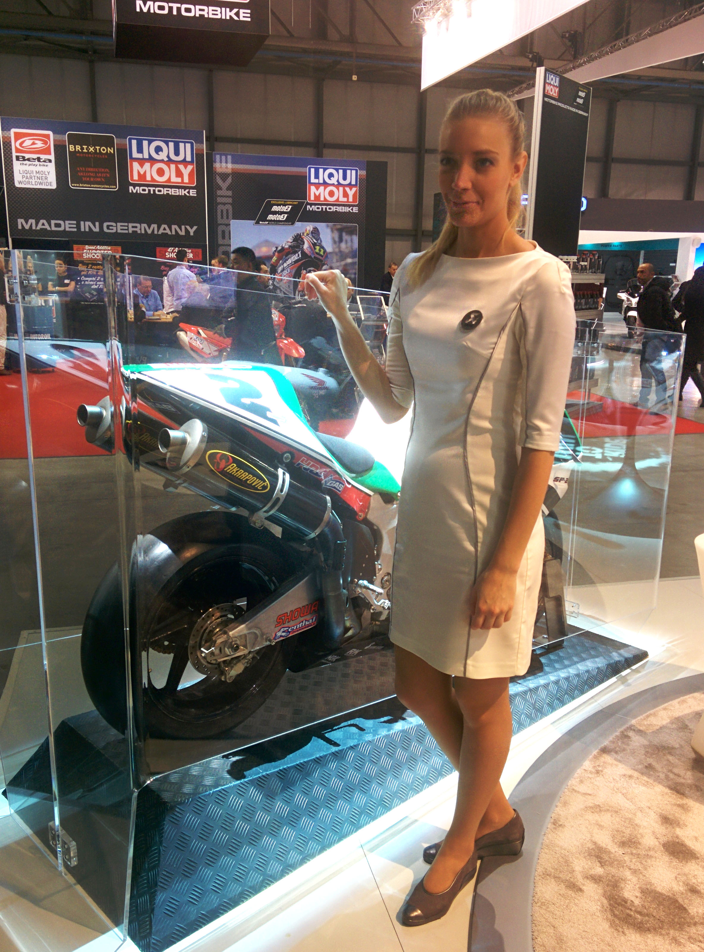 Le ragazze più sexy dell'Eicma 2015