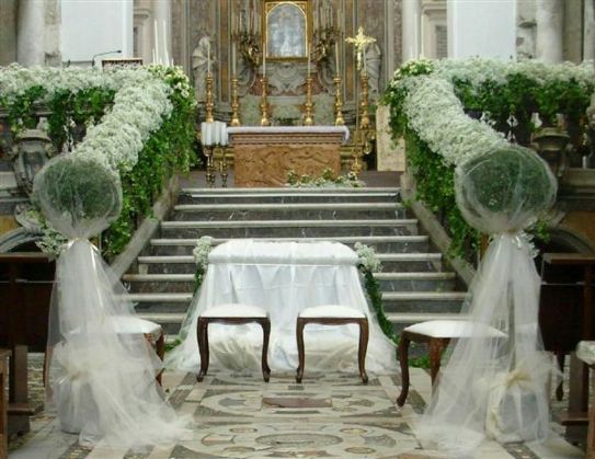 Nessuna traccia degli sposini