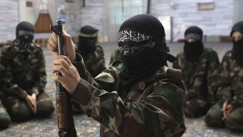 Ragazzi minorenni addestrati dall'Isis