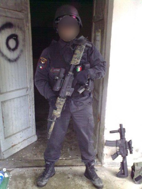 Falso cieco gioca a softair 2