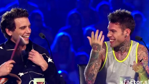 Fedez e Mika sono stati oggetto della critica al vetriolo di Skin