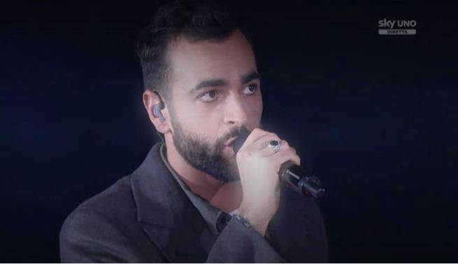 Mengoni superospite della semifinale