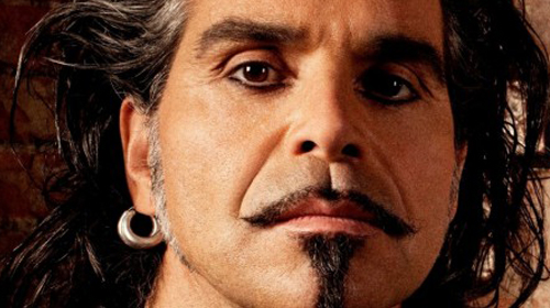 Pelu' era stato polemico con la Universal