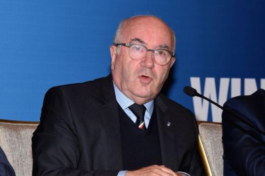 Sdegno e solidarieta'