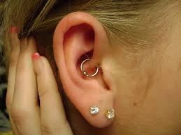 Piercing daith