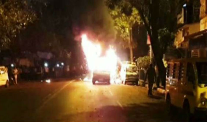 Ambulanza in fiamme 2