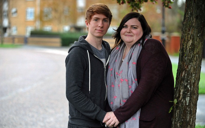 Perde la memoria a breve termine: giovane non ricorda nemmeno il fidanzato