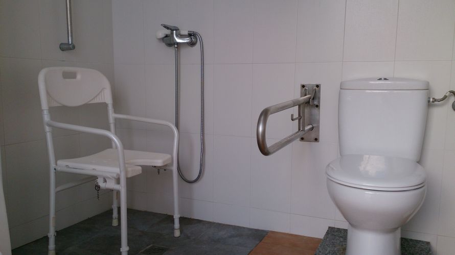 Bagno per disabili e bambini