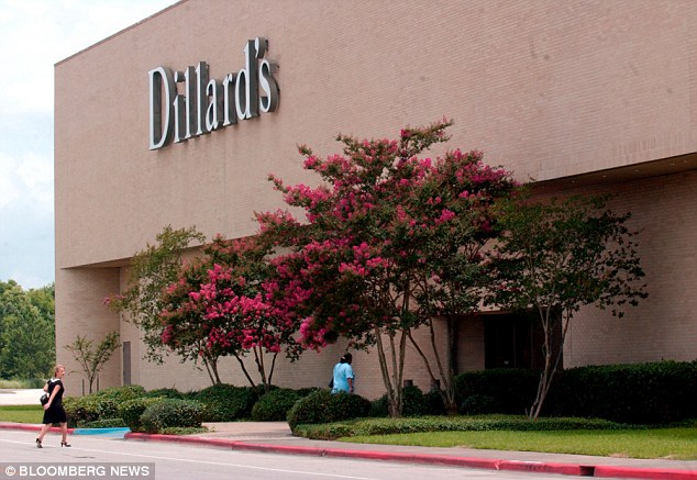 Negozio dove Lexi ha provato il vestito