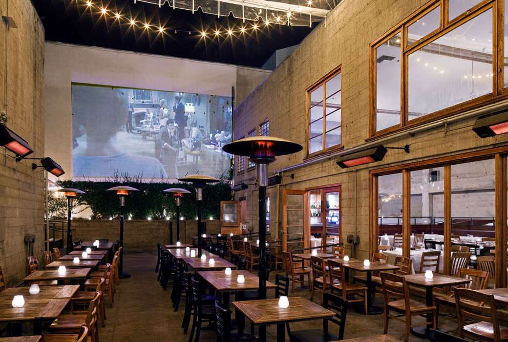 Esempio di cinema-ristorante 2