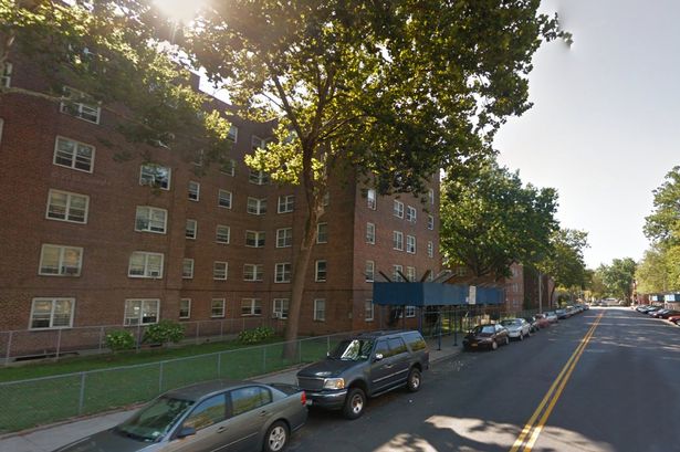 Cadaveri in decomposizione trovati in un appartamento a New York