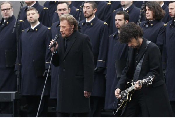 Johnny Hallyday per le vittime del terrorismo