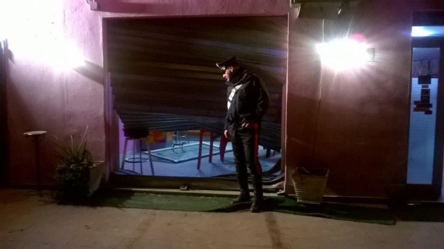 Saracinesca parzialmente divelta