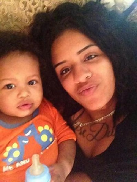 Marta assieme al figlioletto