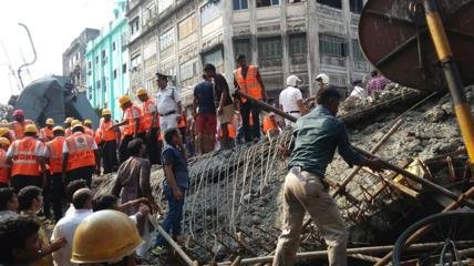 Cavalcavia distrutto