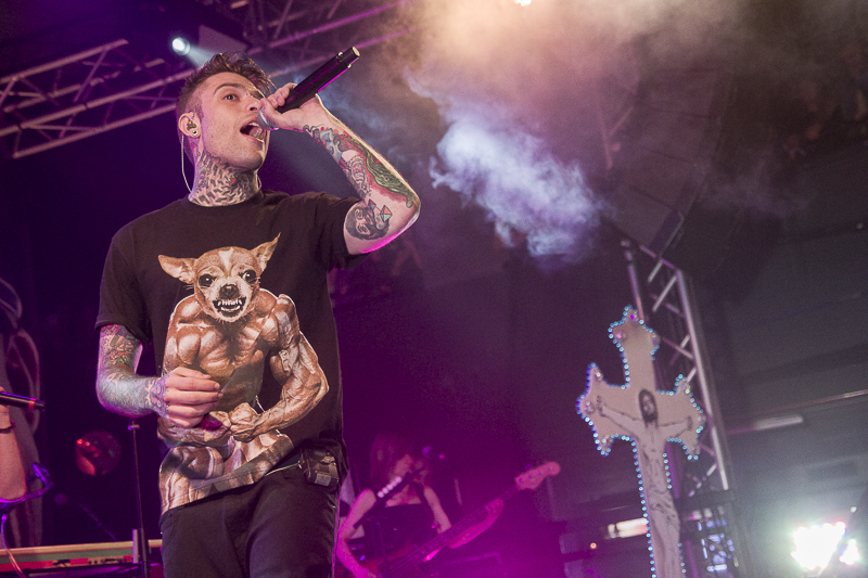 Fedez durante un concerto