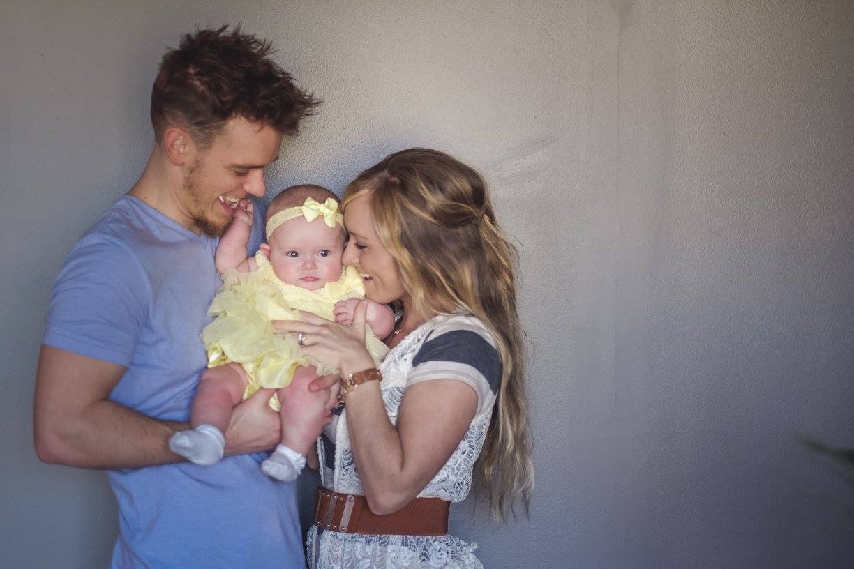 Dayna con il marito e Luella