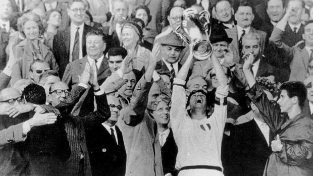 La prima Coppa dei Campioni vinta dal Milan