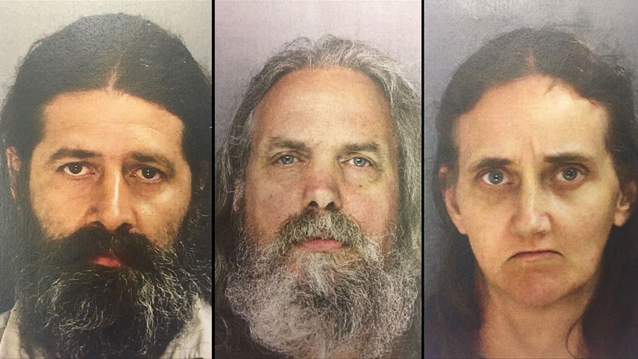 Daniel e Savilla Stoltzfus, Lee Kaplan