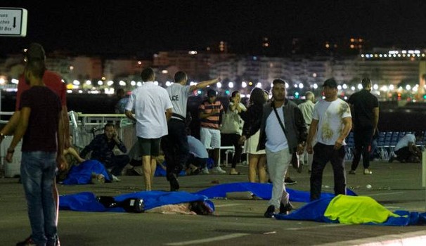 Cadaveri o manichini?