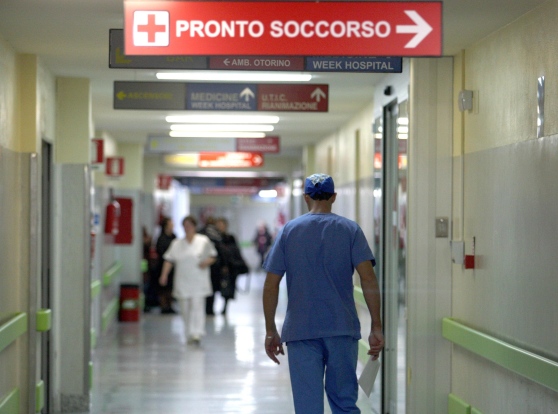 medici-e-infermieri-giocavano-coi-pazienti