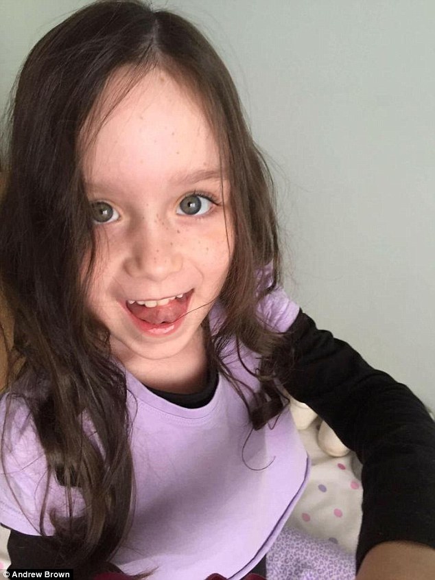 Hayley prima della chemioterapia 2